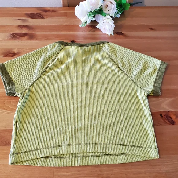 Women's Short Sleeve T-Shirt - Wild Fable - Picture 6 of 7